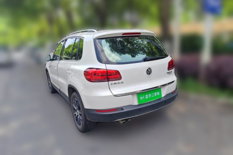 Used Volkswagen Tiguan 2016 300TSI Automatic All-Wheel Drive Luxury Edition Rear Left 45 Deg