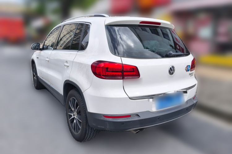 Used Volkswagen Tiguan 2016 300TSI Automatic All-Wheel Drive Luxury Edition Rear Left 45 Deg