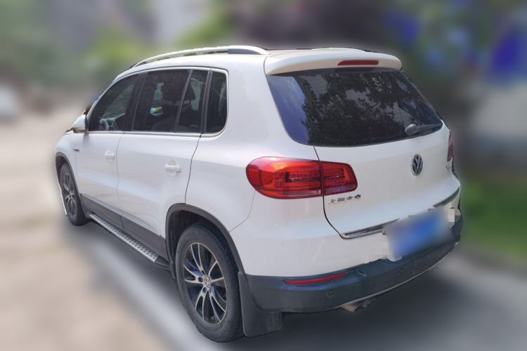 Used Volkswagen Tiguan 2016 300TSI Automatic All-Wheel Drive Luxury Edition Rear Left 45 Deg