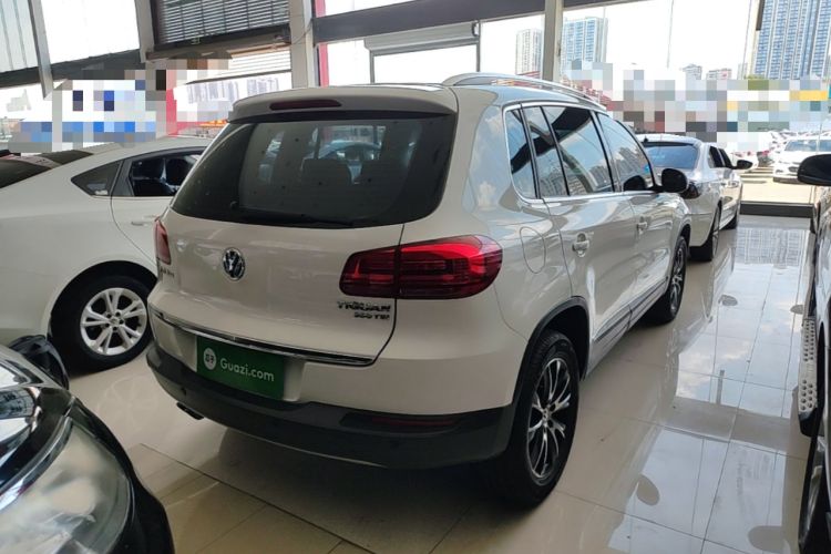 Used Volkswagen Tiguan 2016 300TSI Automatic Two-Wheel Drive Luxury Edition Rear Right 45 Deg