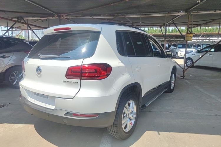 Used Volkswagen Tiguan 2016 300TSI Automatic Two-Wheel Drive Trend Edition Rear Right 45 Deg