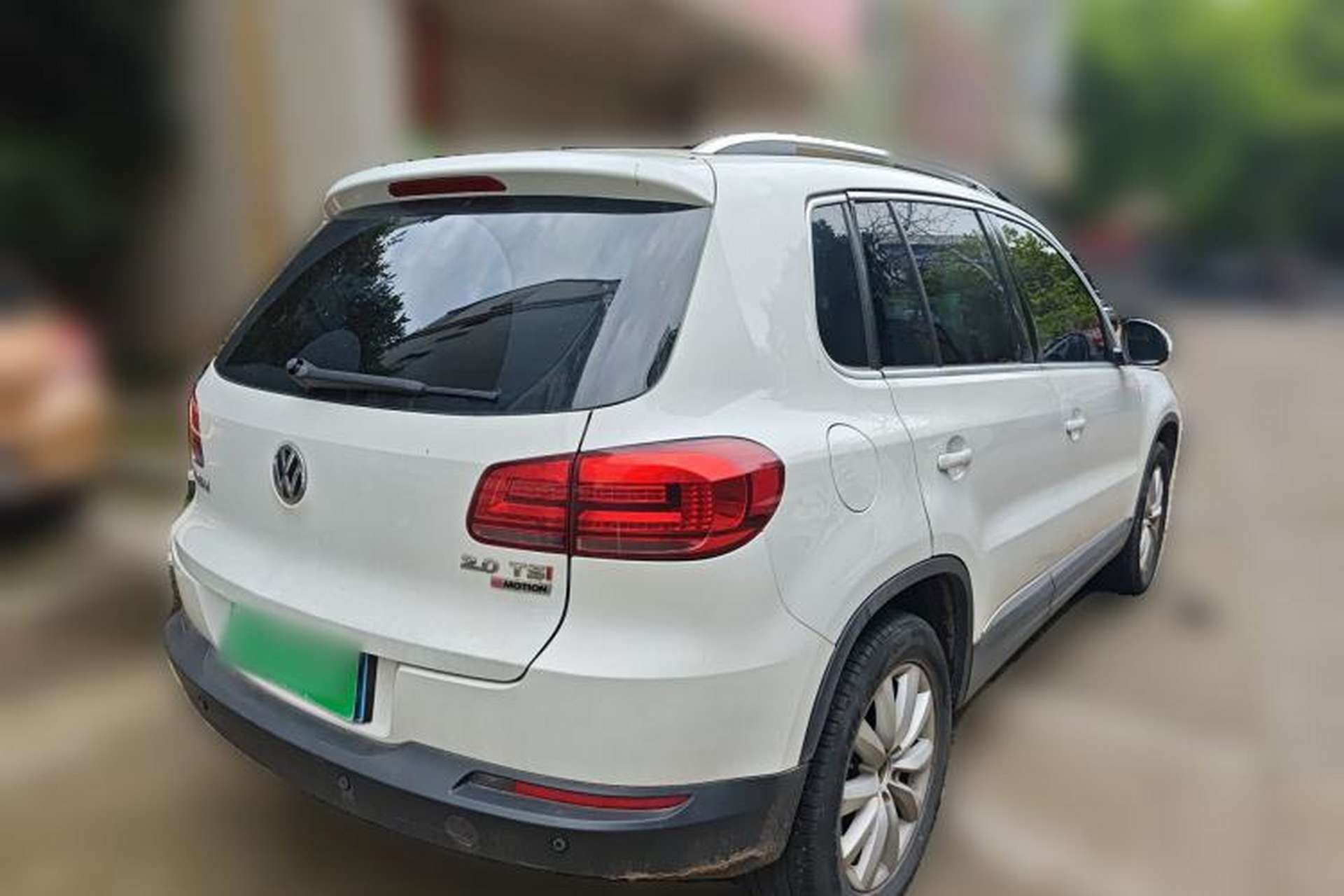 Used Volkswagen Tiguan 2016 2.0 TSI Four-Wheel Drive Standard Version Rear Right 45 Deg