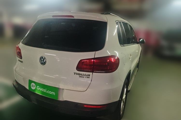 Used Volkswagen Tiguan 2016 300TSI Automatic Two-Wheel Drive Trend Edition Rear Right 45 Deg