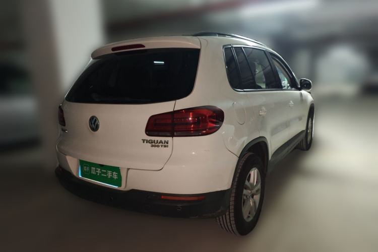 Used Volkswagen Tiguan 2016 300TSI Automatic Two-Wheel Drive Trend Edition Rear Right 45 Deg