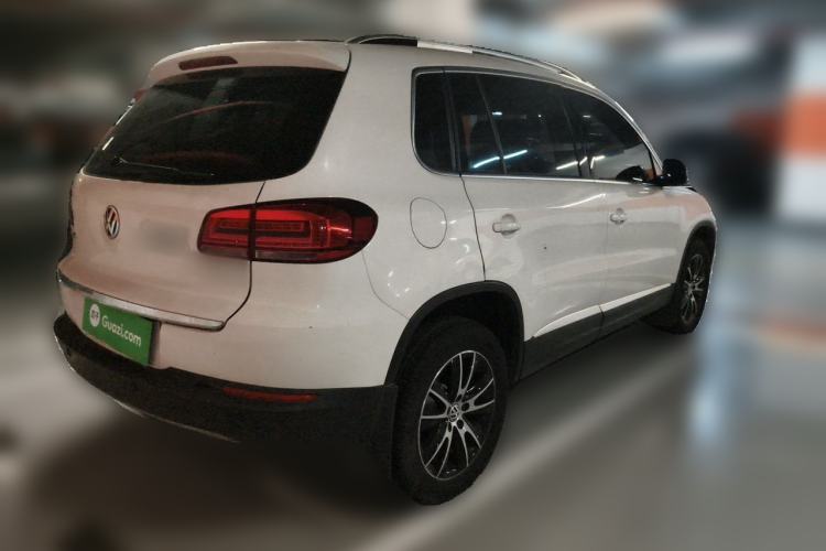 Used Volkswagen Tiguan 2016 300TSI Automatic Two-Wheel Drive Luxury Edition Rear Right 45 Deg