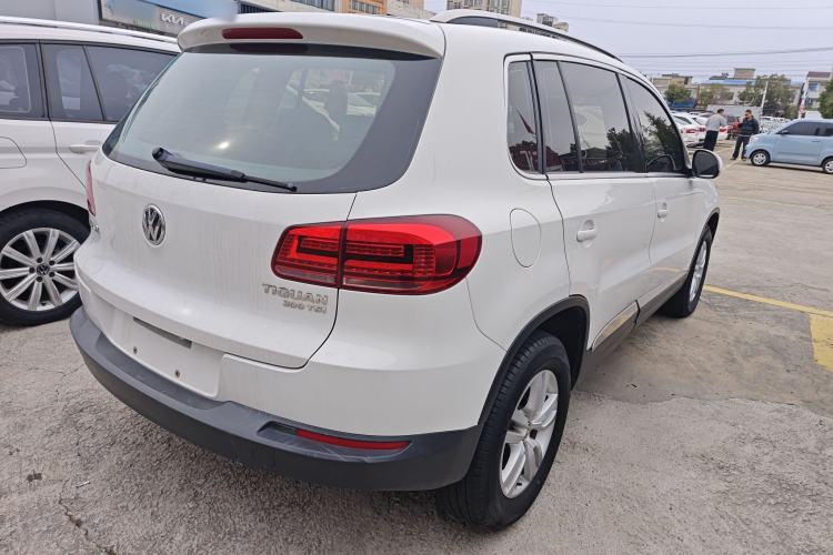 Used Volkswagen Tiguan 2016 300TSI Automatic Two-Wheel Drive Trend Edition Rear Right 45 Deg