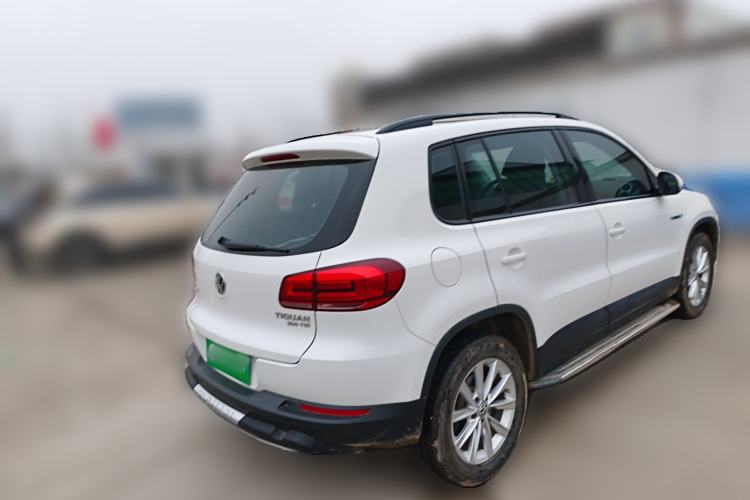 Used Volkswagen Tiguan 2016 300TSI Automatic All-Wheel Drive Fashion Vision Edition Rear Right 45 Deg