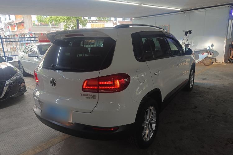 Used Volkswagen Tiguan 2016 280TSI Automatic Two-Wheel-Drive Silk Road Style Edition Rear Right 45 Deg