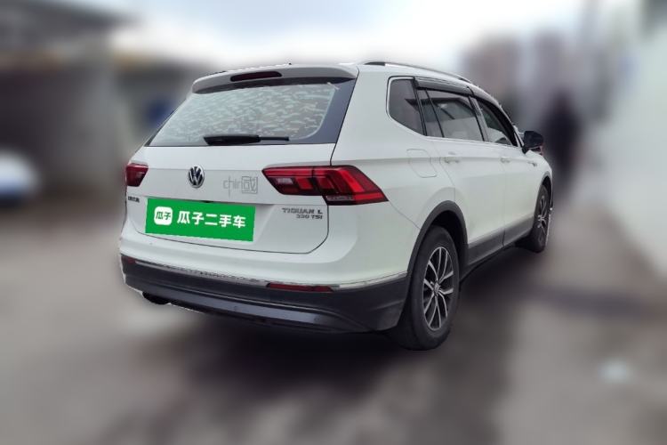 Used Volkswagen Tiguan 2016 300TSI Automatic Two-Wheel Drive Luxury Edition Rear Right 45 Deg