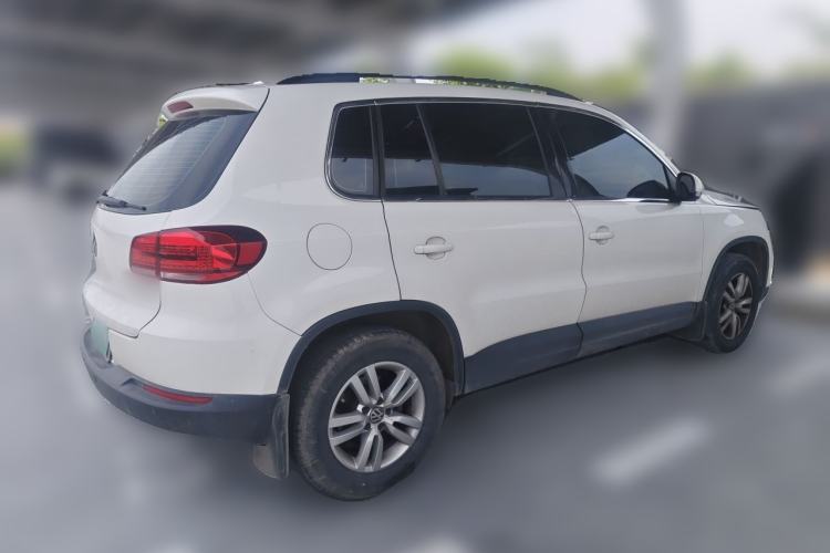 Used Volkswagen Tiguan 2016 300TSI Automatic Two-Wheel Drive Trend Edition Rear Right 45 Deg
