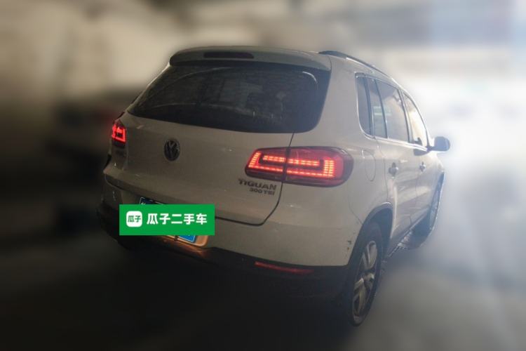 Used Volkswagen Tiguan 2016 300TSI Automatic Two-Wheel Drive Trend Edition Rear Right 45 Deg