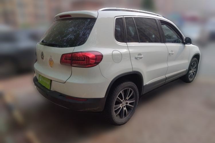 Used Volkswagen Tiguan 2016 300TSI Automatic Two-Wheel Drive Luxury Edition Rear Right 45 Deg