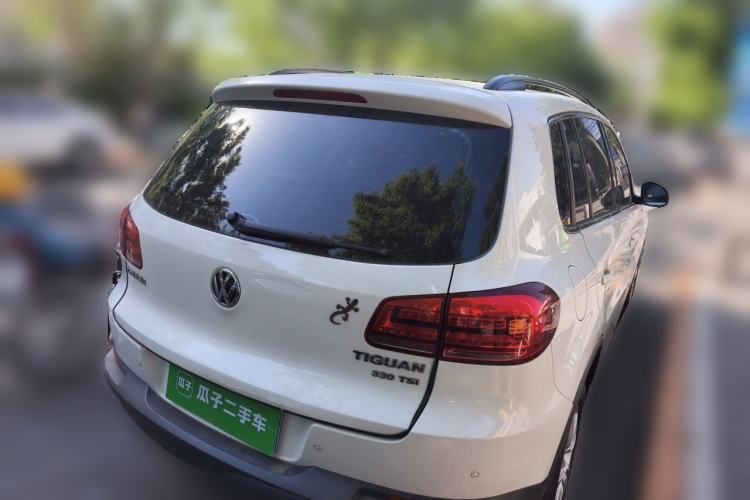Used Volkswagen Tiguan 2016 300TSI Automatic Two-Wheel Drive Trend Edition Rear Right 45 Deg
