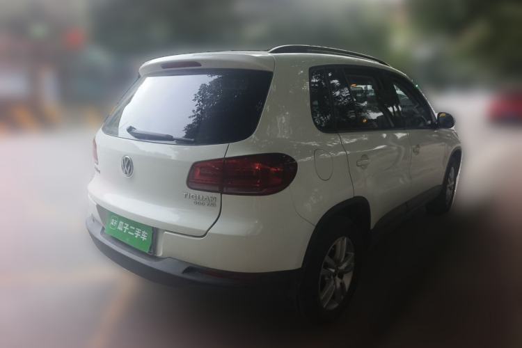 Used Volkswagen Tiguan 2016 300TSI Automatic Two-Wheel Drive Trend Edition Rear Right 45 Deg