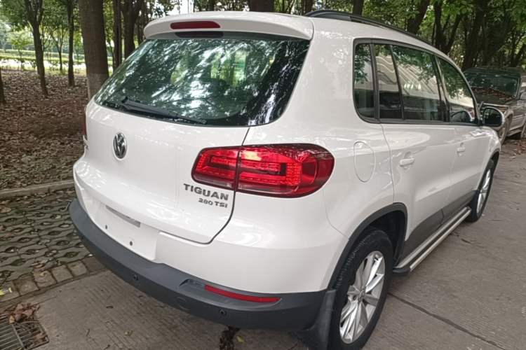Used Volkswagen Tiguan 2016 280TSI Automatic Two-Wheel-Drive Silk Road Style Edition Rear Right 45 Deg
