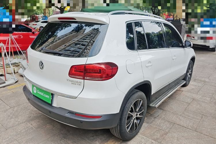Used Volkswagen Tiguan 2016 300TSI Automatic Two-Wheel Drive Luxury Edition Rear Right 45 Deg