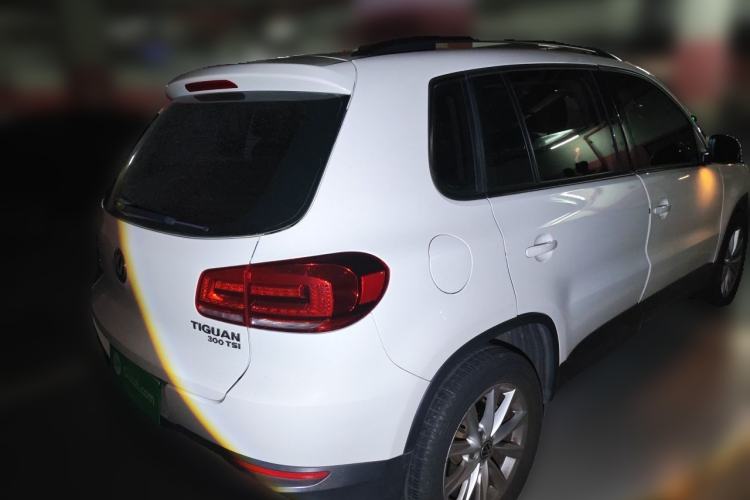Used Volkswagen Tiguan 2016 300TSI Automatic Two-Wheel Drive Comfort Edition Rear Right 45 Deg