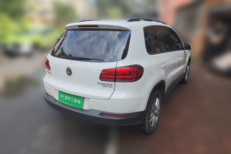 Used Volkswagen Tiguan 2016 300TSI Automatic Two-Wheel Drive Trend Edition Rear Right 45 Deg