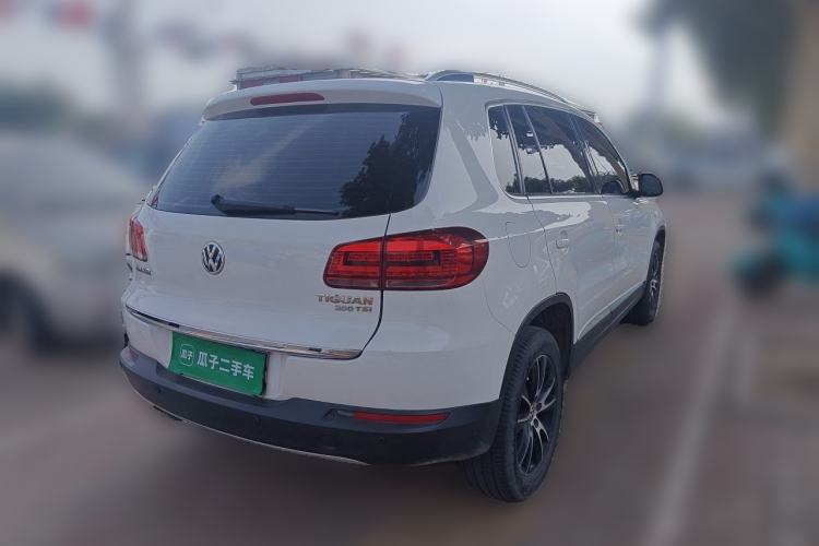 Used Volkswagen Tiguan 2016 300TSI Automatic Two-Wheel Drive Luxury Edition Rear Right 45 Deg