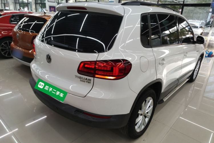 Used Volkswagen Tiguan 2016 300TSI Automatic All-Wheel Drive Fashion Vision Edition Rear Right 45 Deg
