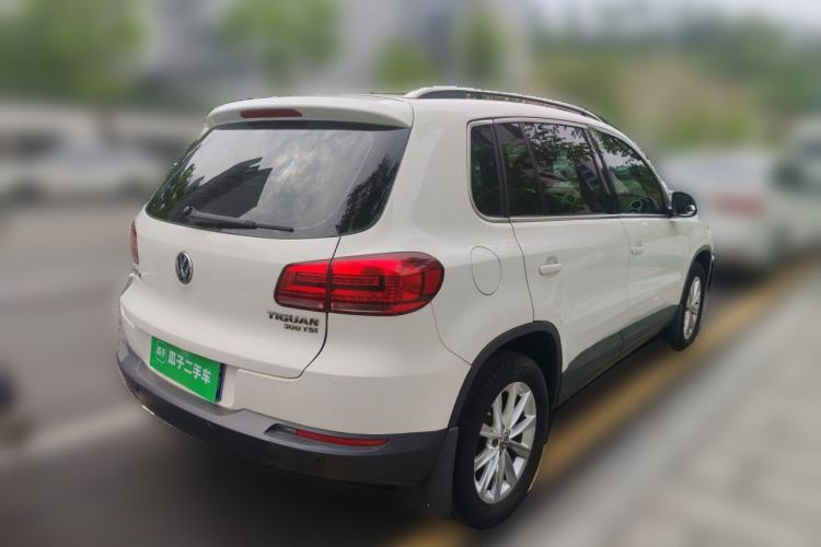 Used Volkswagen Tiguan 2016 300TSI Automatic Two-Wheel Drive Comfort Edition Rear Right 45 Deg