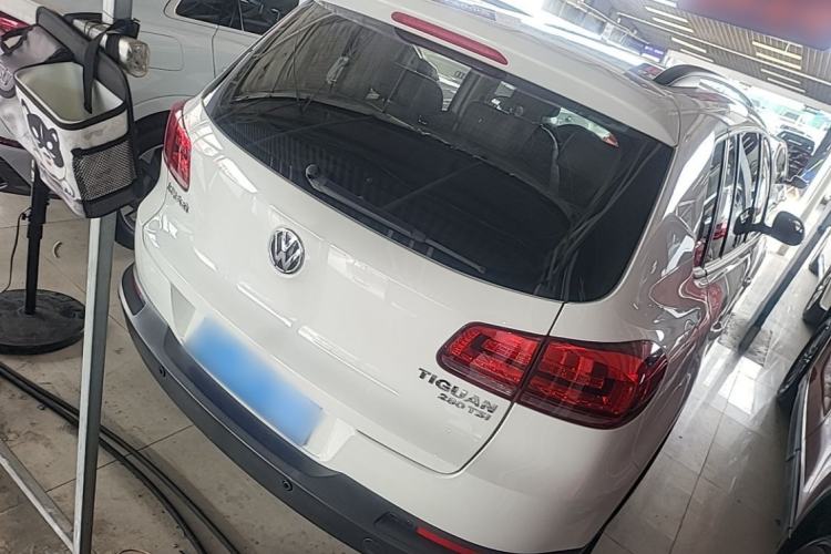Used Volkswagen Tiguan 2016 280TSI Automatic Two-Wheel-Drive Silk Road Style Edition Rear Right 45 Deg