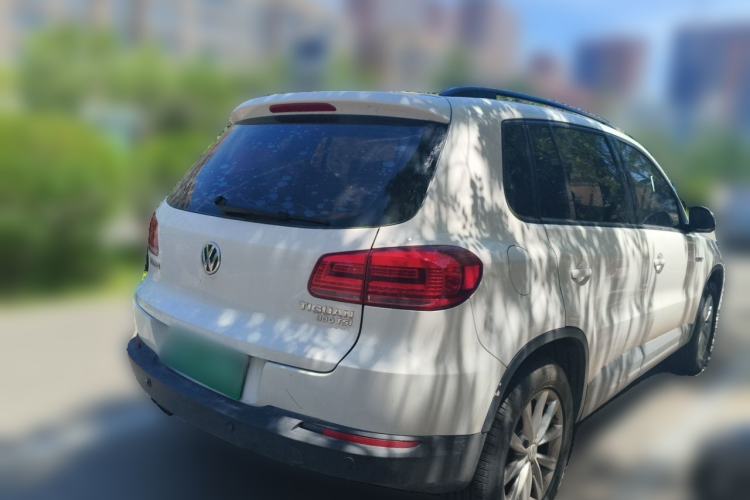 Used Volkswagen Tiguan 2016 300TSI Automatic All-Wheel Drive Fashion Vision Edition Rear Right 45 Deg