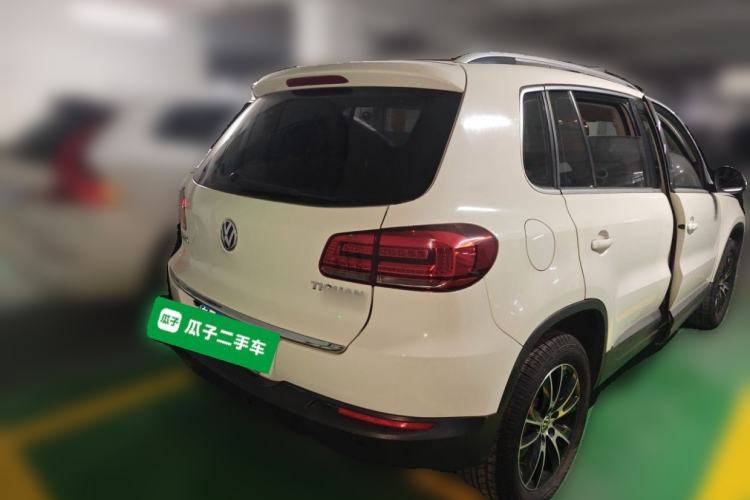 Used Volkswagen Tiguan 2016 300TSI Automatic Two-Wheel Drive Luxury Edition Rear Right 45 Deg