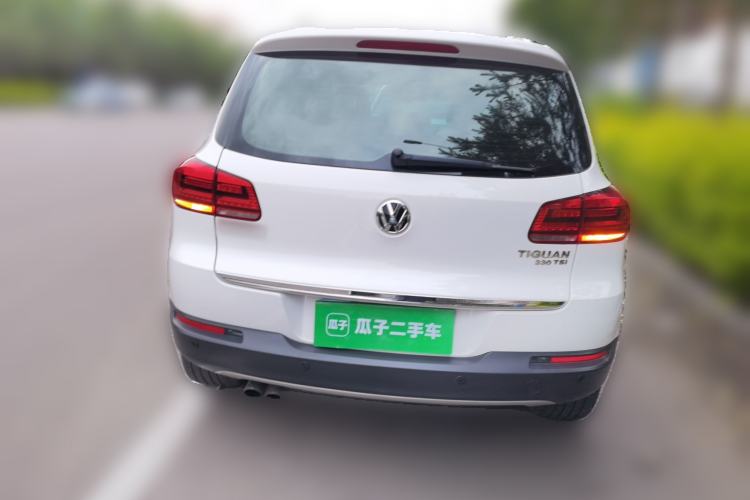 Used Volkswagen Tiguan 2016 330TSI Automatic All-Wheel Drive Luxury Edition Rear