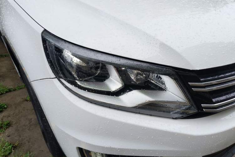 Used Volkswagen Tiguan 2016 280TSI Automatic Two-Wheel-Drive Silk Road Style Edition Right Front Headlight