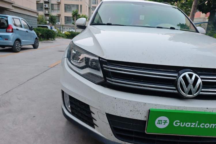 Used Volkswagen Tiguan 2016 280TSI Automatic Two-Wheel-Drive Silk Road Style Edition Right Front Headlight