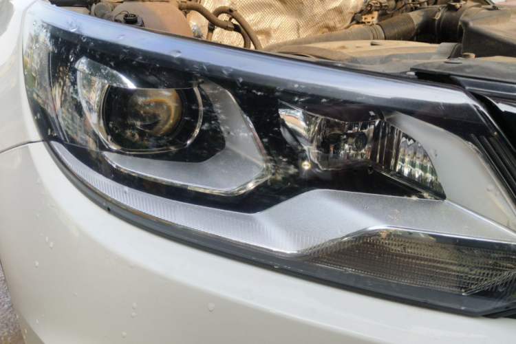 Used Volkswagen Tiguan 2016 300TSI Automatic Two-Wheel Drive Comfort Edition Right Front Headlight
