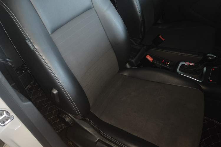 Used Volkswagen Tiguan 2016 300TSI Automatic Two-Wheel Drive Trend Edition Right Front Seat
