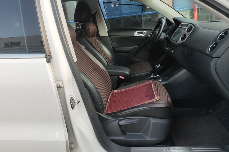 Used Volkswagen Tiguan 2016 280TSI Automatic Two-Wheel-Drive Silk Road Style Edition Right Front Seat