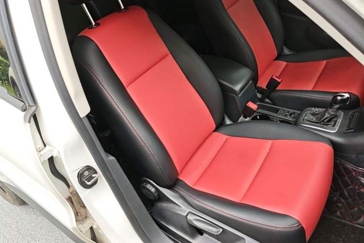 Used Volkswagen Tiguan 2016 280TSI Automatic Two-Wheel-Drive Silk Road Style Edition Right Front Seat
