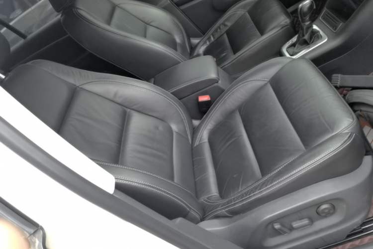 Used Volkswagen Tiguan 2016 300TSI Automatic Two-Wheel Drive Comfort Edition Right Front Seat
