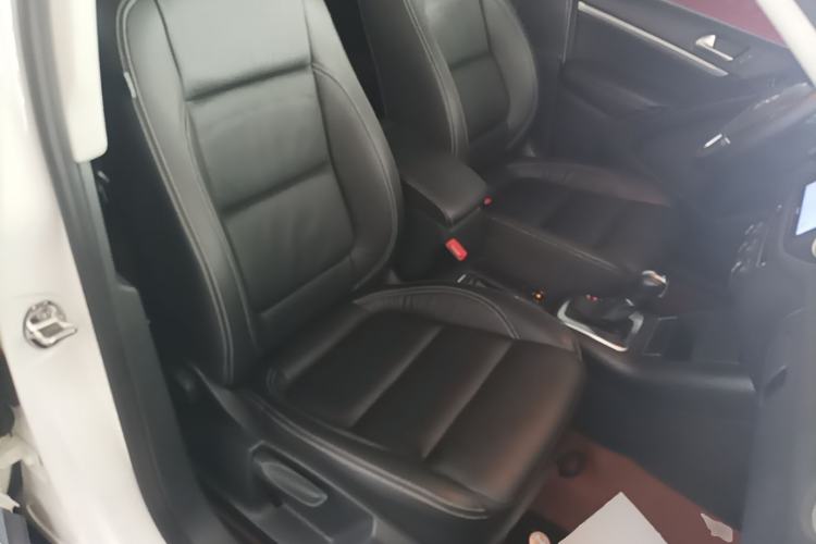 Used Volkswagen Tiguan 2016 280TSI Automatic Two-Wheel Drive Silk Road Comfort Edition Right Front Seat