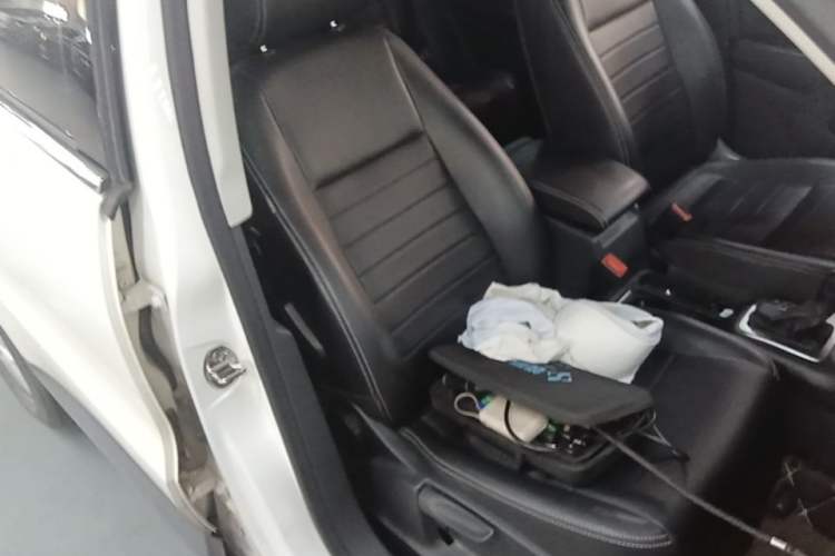 Used Volkswagen Tiguan 2016 300TSI Automatic Two-Wheel Drive Trend Edition Right Front Seat