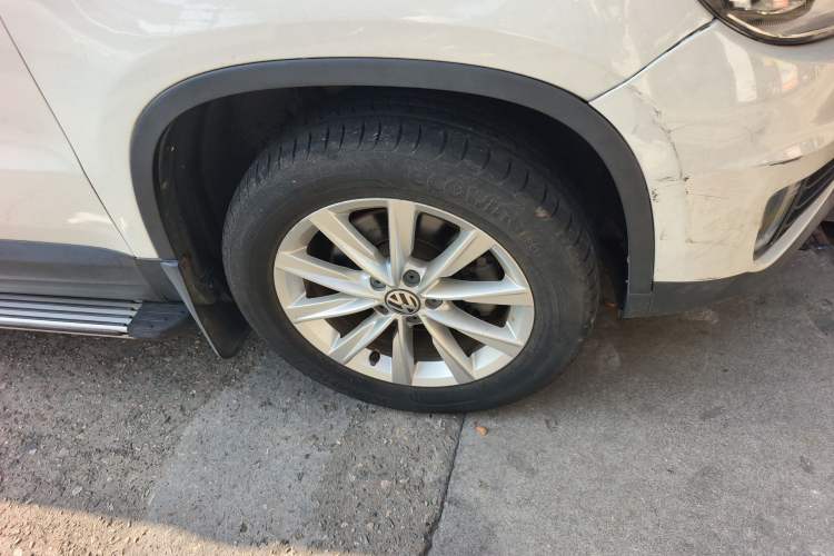 Used Volkswagen Tiguan 2016 300TSI Automatic All-Wheel Drive Fashion Vision Edition Right Front Wheel Hub