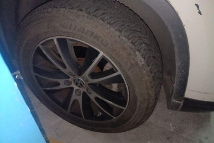 Used Volkswagen Tiguan 2016 300TSI Automatic Two-Wheel Drive Luxury Edition Right Front Wheel Hub