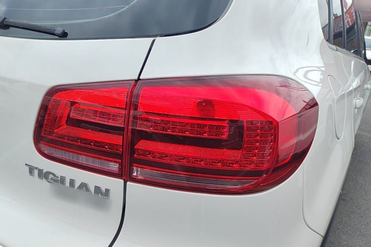 Used Volkswagen Tiguan 2016 300TSI Automatic Two-Wheel Drive Luxury Edition Right Rear Taillight