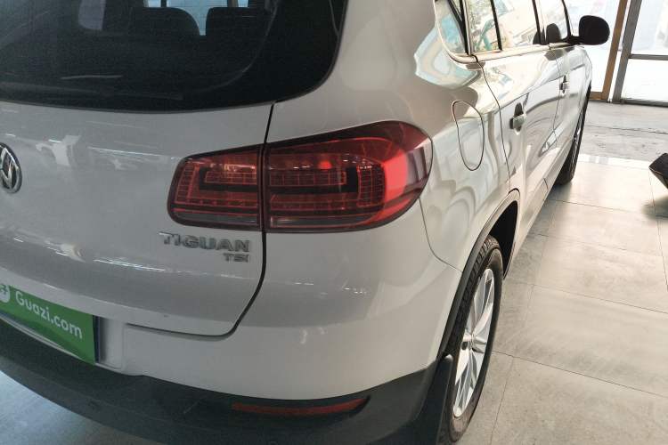 Used Volkswagen Tiguan 2016 280TSI Automatic Two-Wheel-Drive Silk Road Style Edition Right Rear Taillight