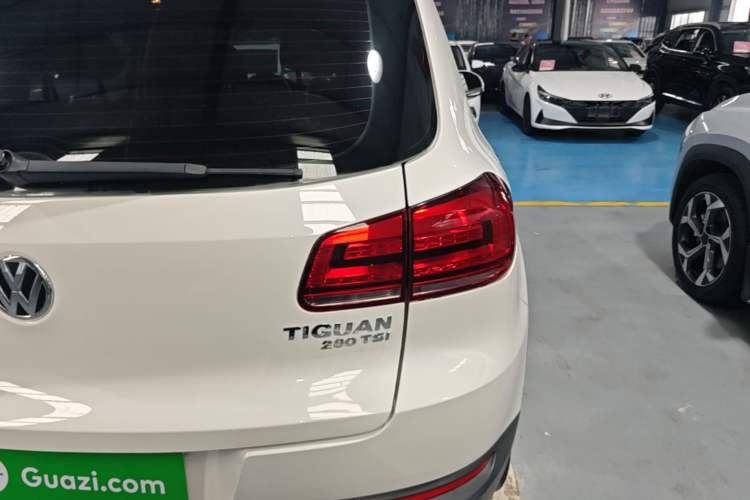 Used Volkswagen Tiguan 2016 280TSI Automatic Two-Wheel Drive Silk Road Comfort Edition Right Rear Taillight