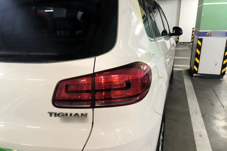 Used Volkswagen Tiguan 2016 300TSI Automatic Two-Wheel Drive Trend Edition Right Rear Taillight