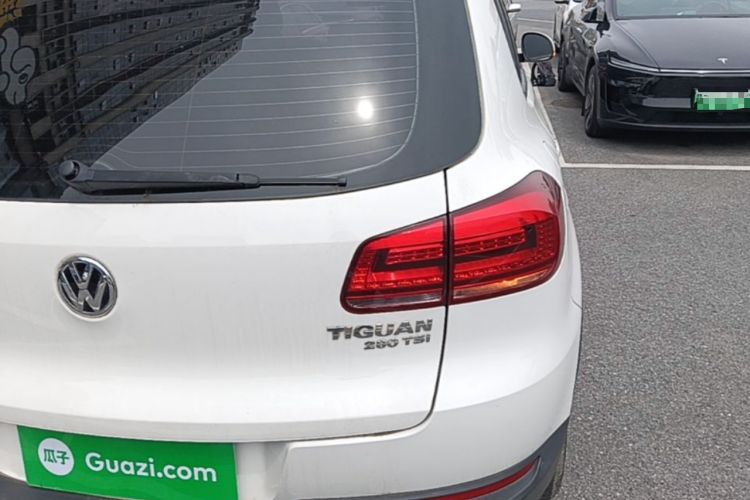 Used Volkswagen Tiguan 2016 280TSI Automatic Two-Wheel-Drive Silk Road Style Edition Right Rear Taillight