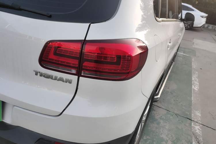 Used Volkswagen Tiguan 2016 280TSI Automatic Two-Wheel-Drive Silk Road Style Edition Right Rear Taillight
