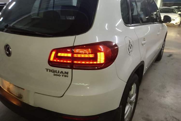 Used Volkswagen Tiguan 2016 300TSI Automatic Two-Wheel Drive Trend Edition Right Rear Taillight