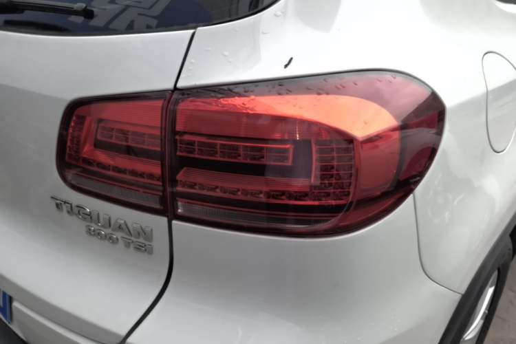 Used Volkswagen Tiguan 2016 300TSI Automatic Two-Wheel Drive Comfort Edition Right Rear Taillight