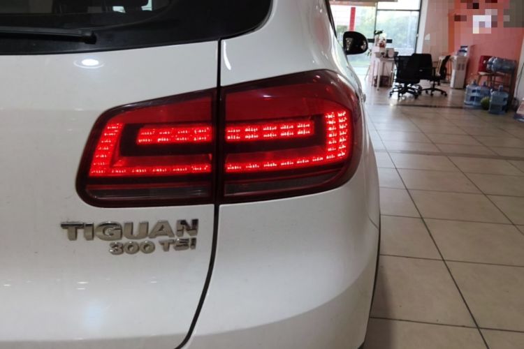 Used Volkswagen Tiguan 2016 300TSI Automatic Two-Wheel Drive Luxury Edition Right Rear Taillight