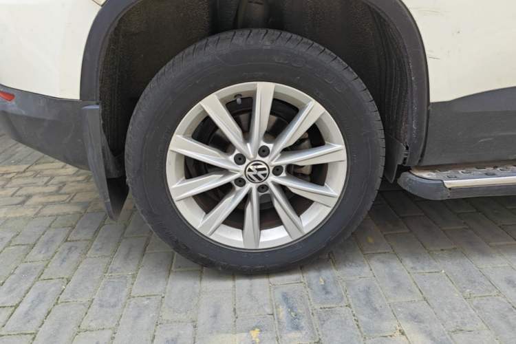 Used Volkswagen Tiguan 2016 300TSI Automatic Two-Wheel Drive Comfort Edition Right Rear Wheel Hub